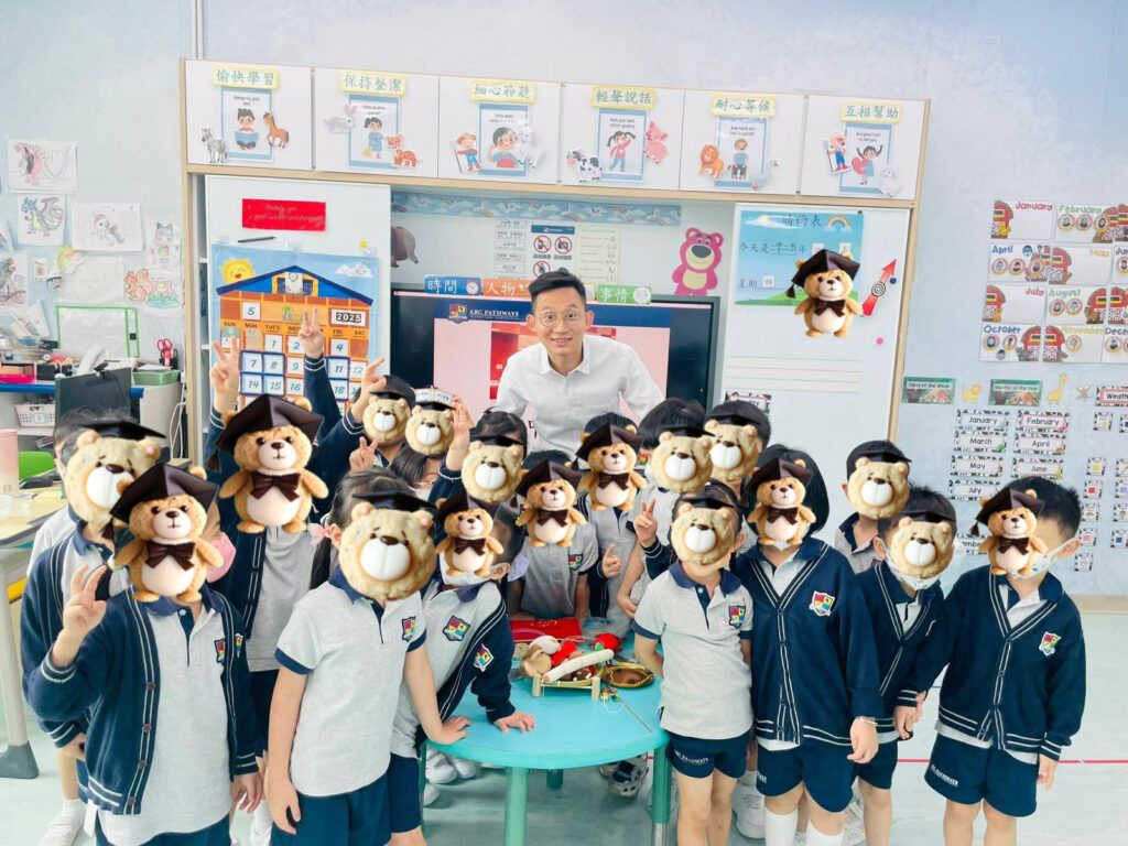 {"ARInfo":{"IsUseAR":false},"Version":"1.0.0","MakeupInfo":{"IsUseMakeup":false},"FaceliftInfo":{"IsChangeEyeLift":false,"IsChangeFacelift":false,"IsChangePostureLift":false,"IsChangeNose":false,"IsChangeFaceChin":false,"IsChangeMouth":false,"IsChangeThinFace":false},"BeautyInfo":{"SwitchMedicatedAcne":false,"IsAIBeauty":false,"IsBrightEyes":false,"IsSharpen":false,"IsOldBeauty":false,"IsReduceBlackEyes":false},"HandlerInfo":{"AppName":2},"FilterInfo":{"IsUseFilter":false}}